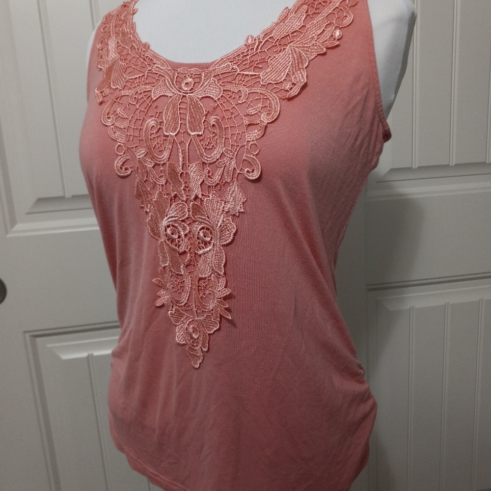 Dressbarn Pink  Embroidered Rayon Knit Sleeveless